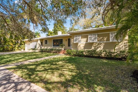 6901 Altamira St Coral Gables FL 33146