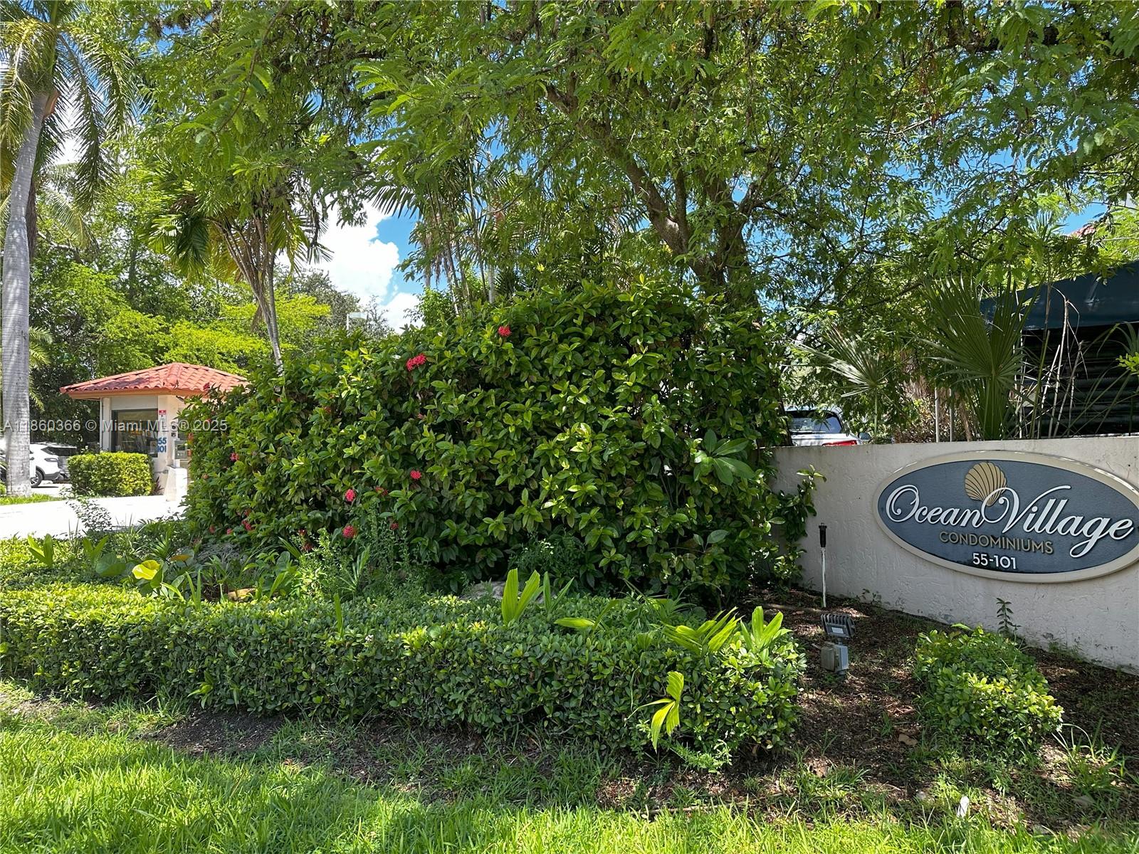 55 Ocean Lane Dr 4020