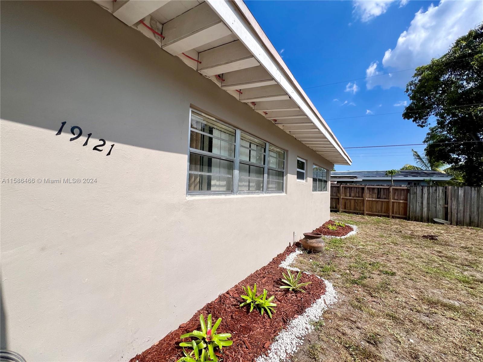 Property for Sale at 19121 Nw 5th Pl, Miami Gardens, Broward County, Florida - Bedrooms: 4 
Bathrooms: 3  - $580,000