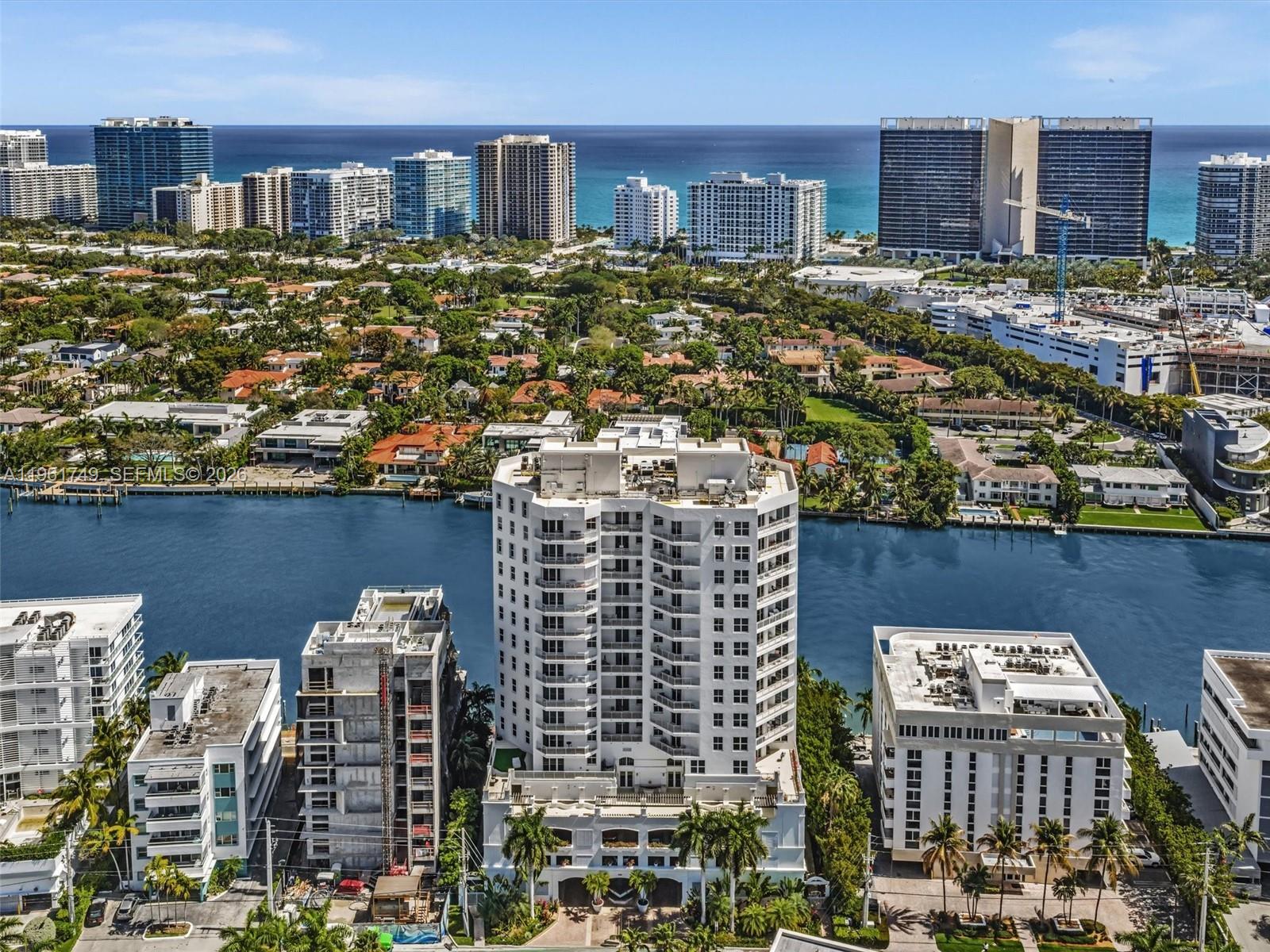 CARROLL WALK CONDO - Residential