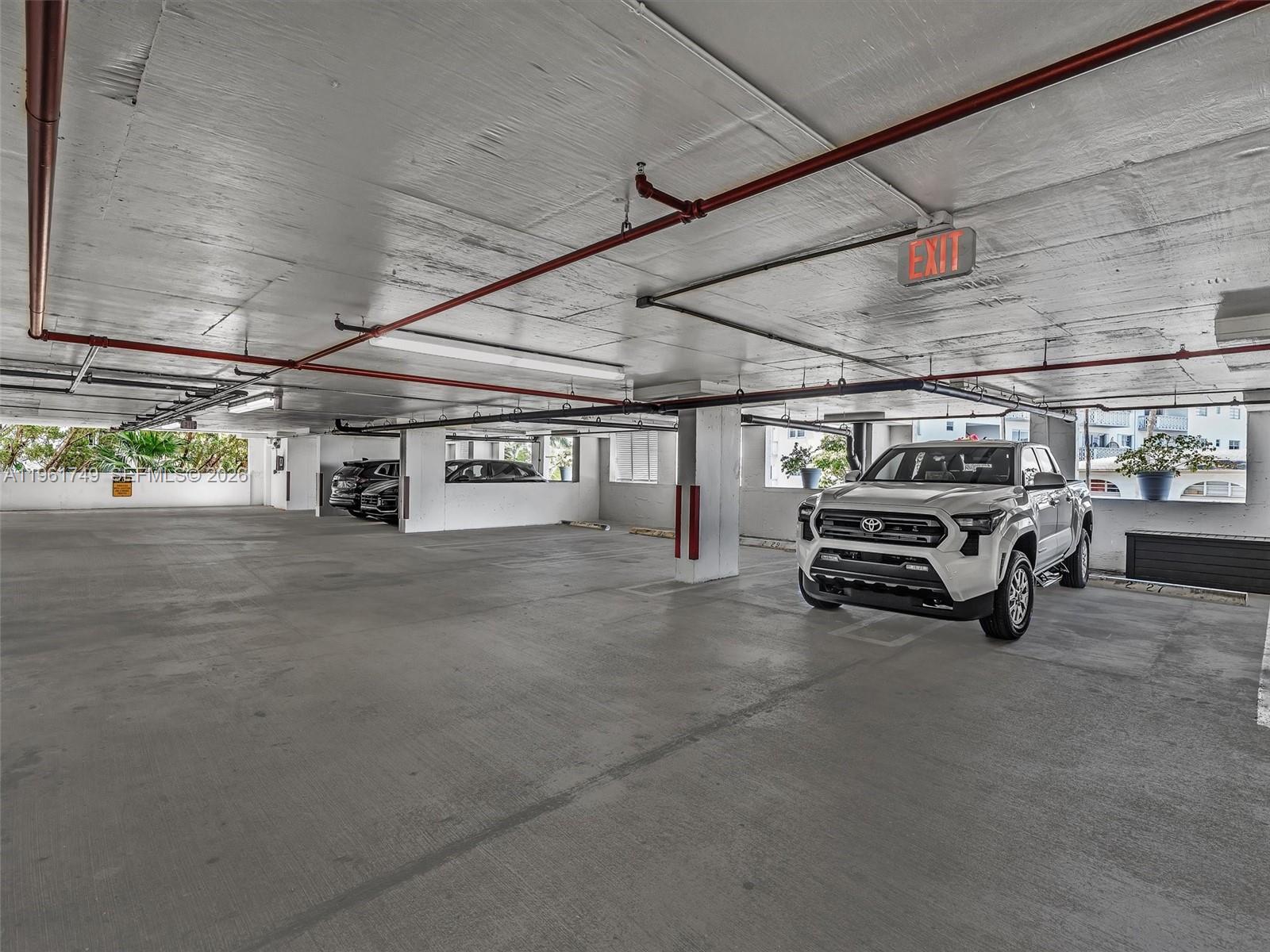 CARROLL WALK CONDO - Residential