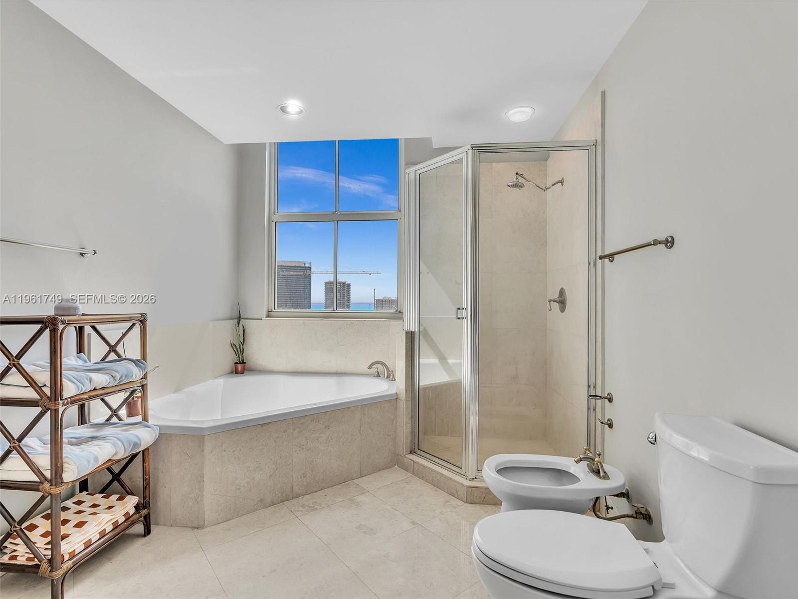 CARROLL WALK CONDO - Residential