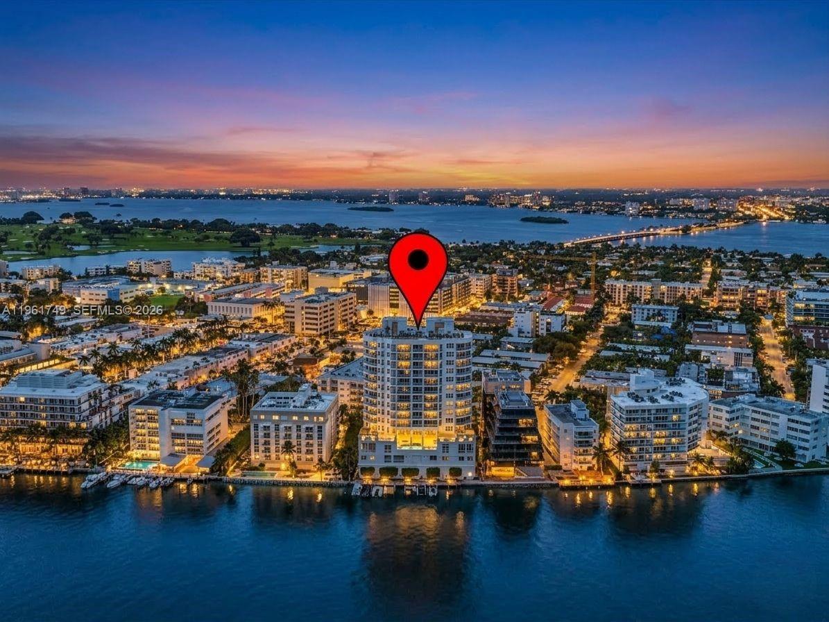 CARROLL WALK CONDO - Residential