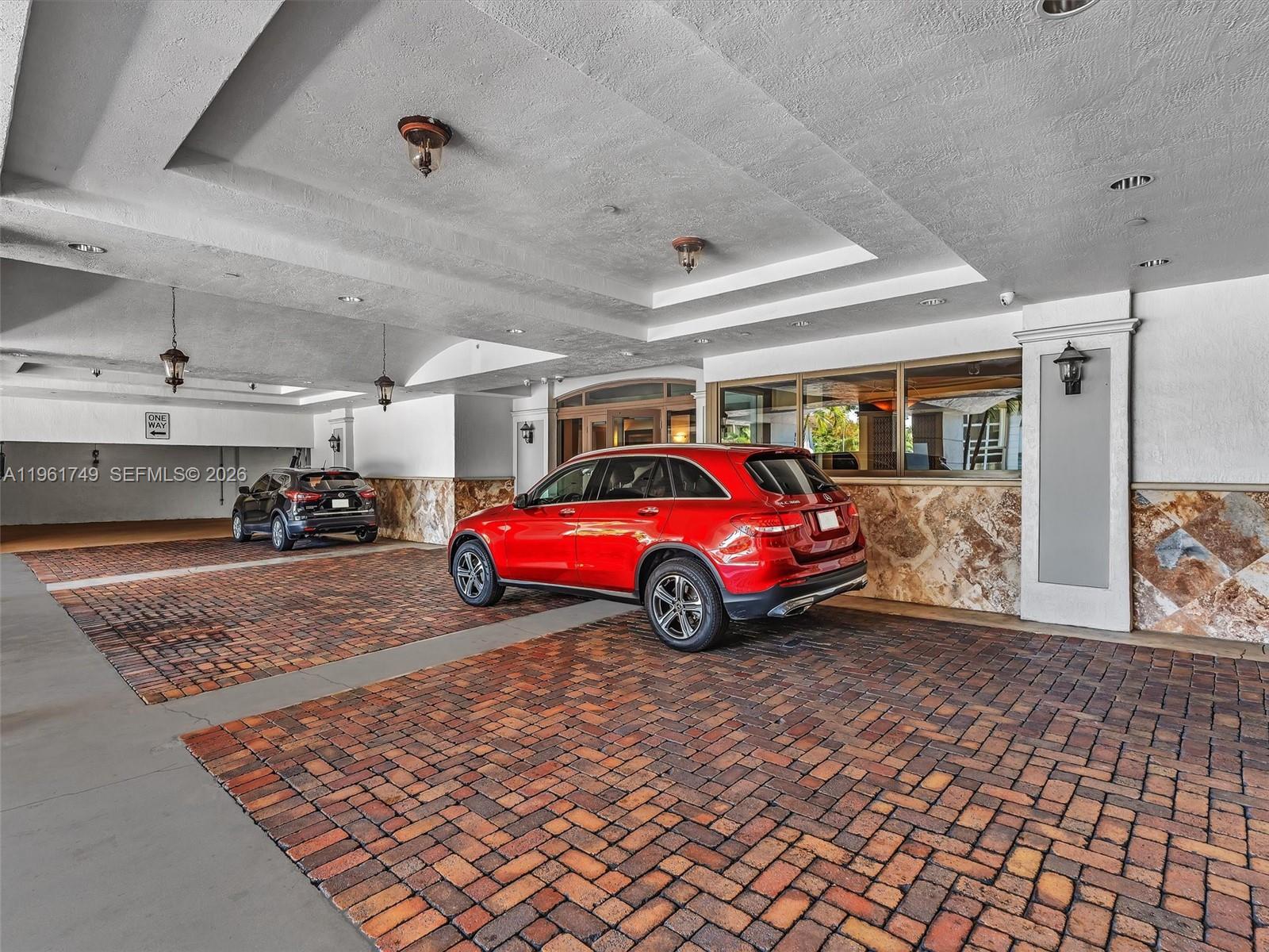 CARROLL WALK CONDO - Residential