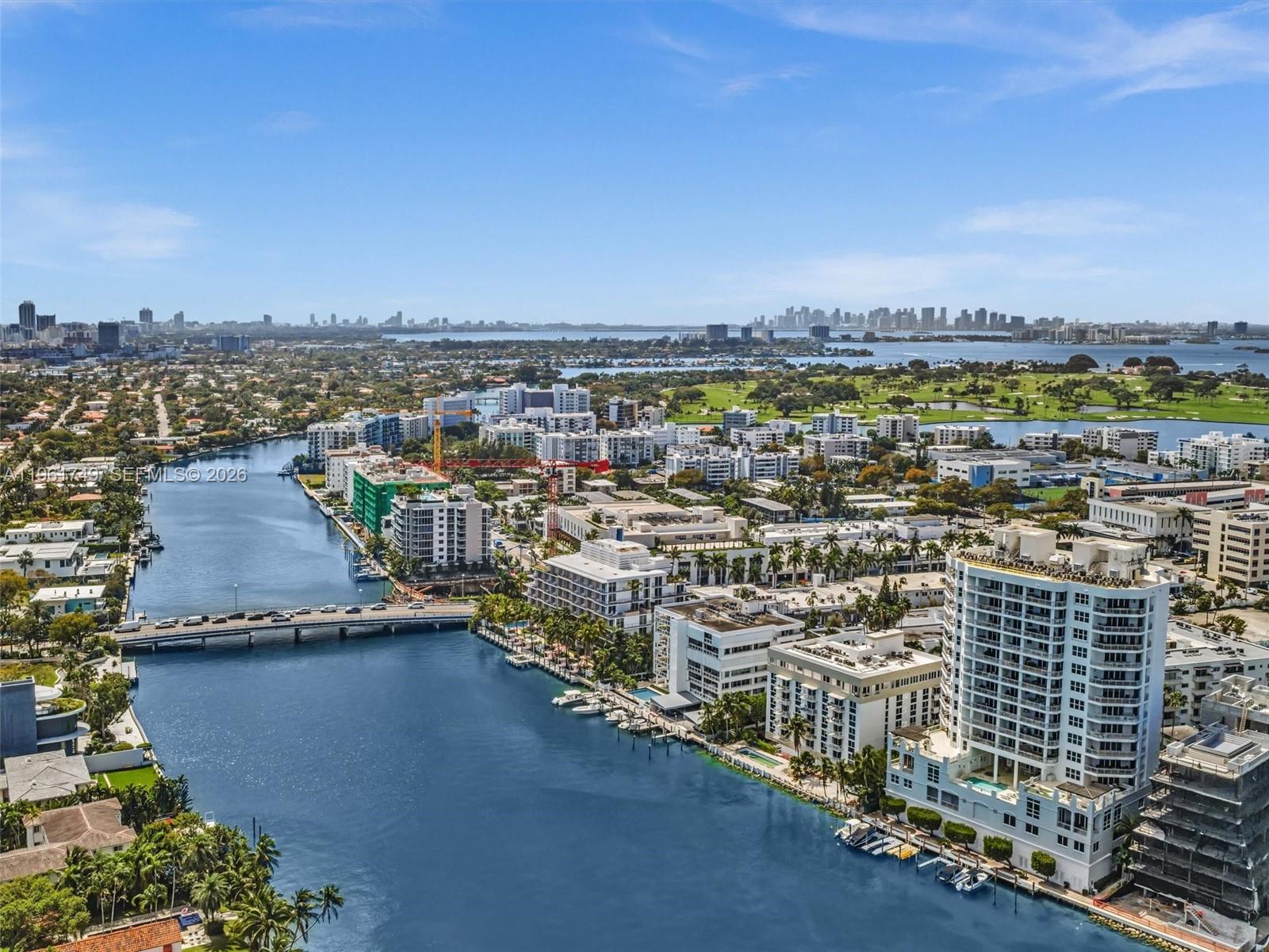 CARROLL WALK CONDO - Residential