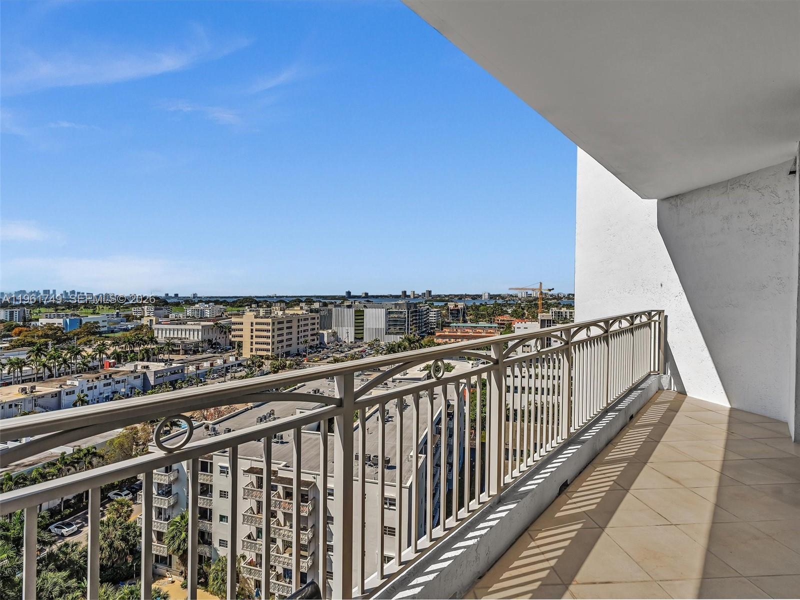 CARROLL WALK CONDO - Residential