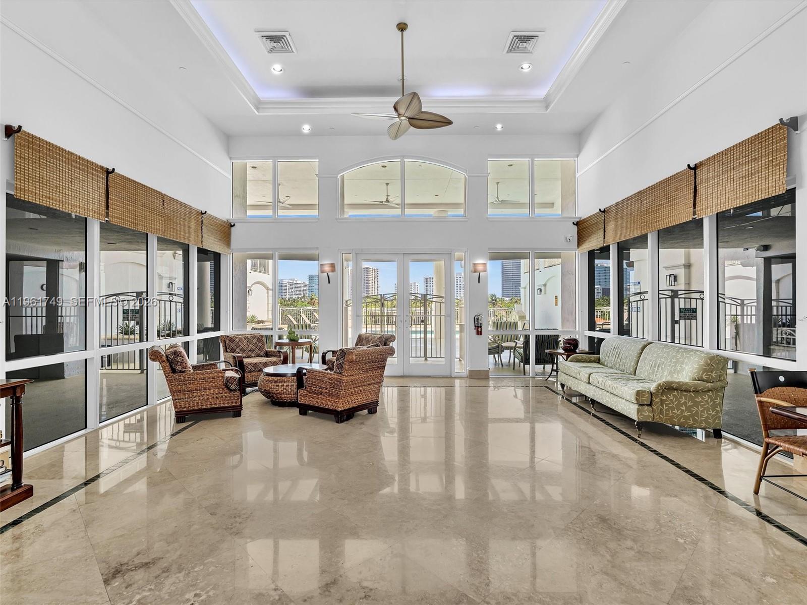 CARROLL WALK CONDO - Residential