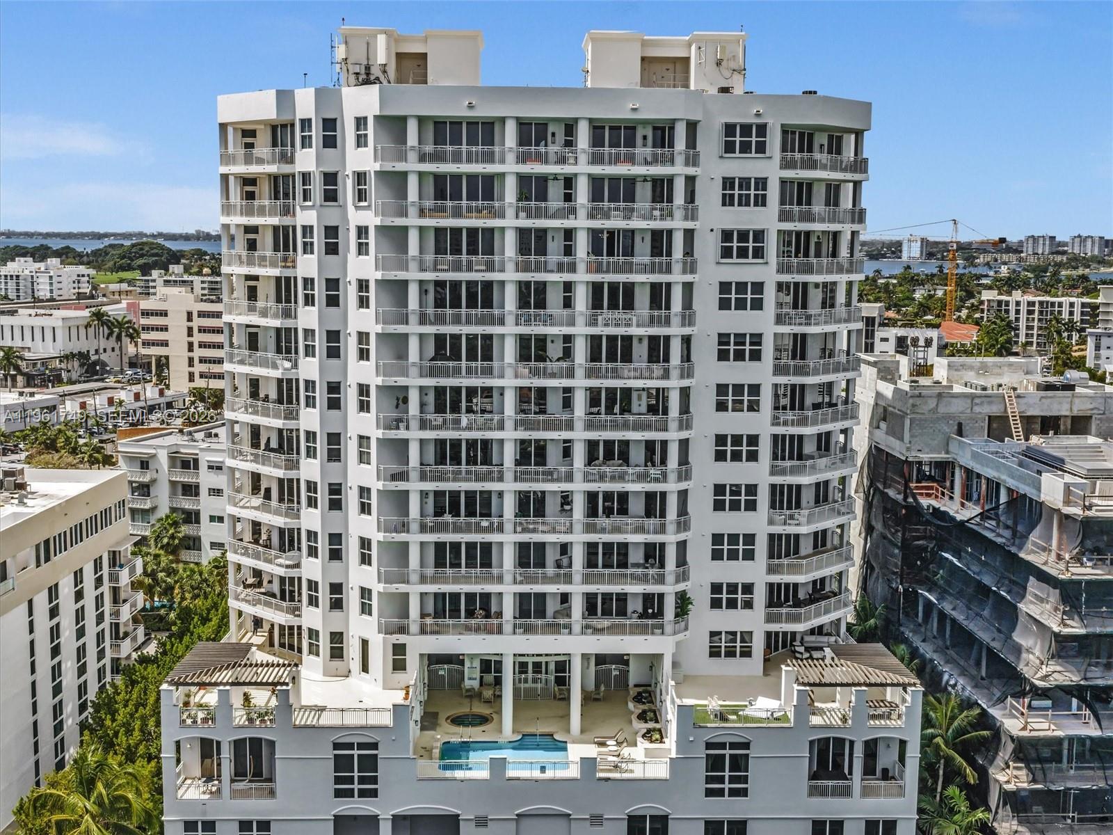 CARROLL WALK CONDO - Residential