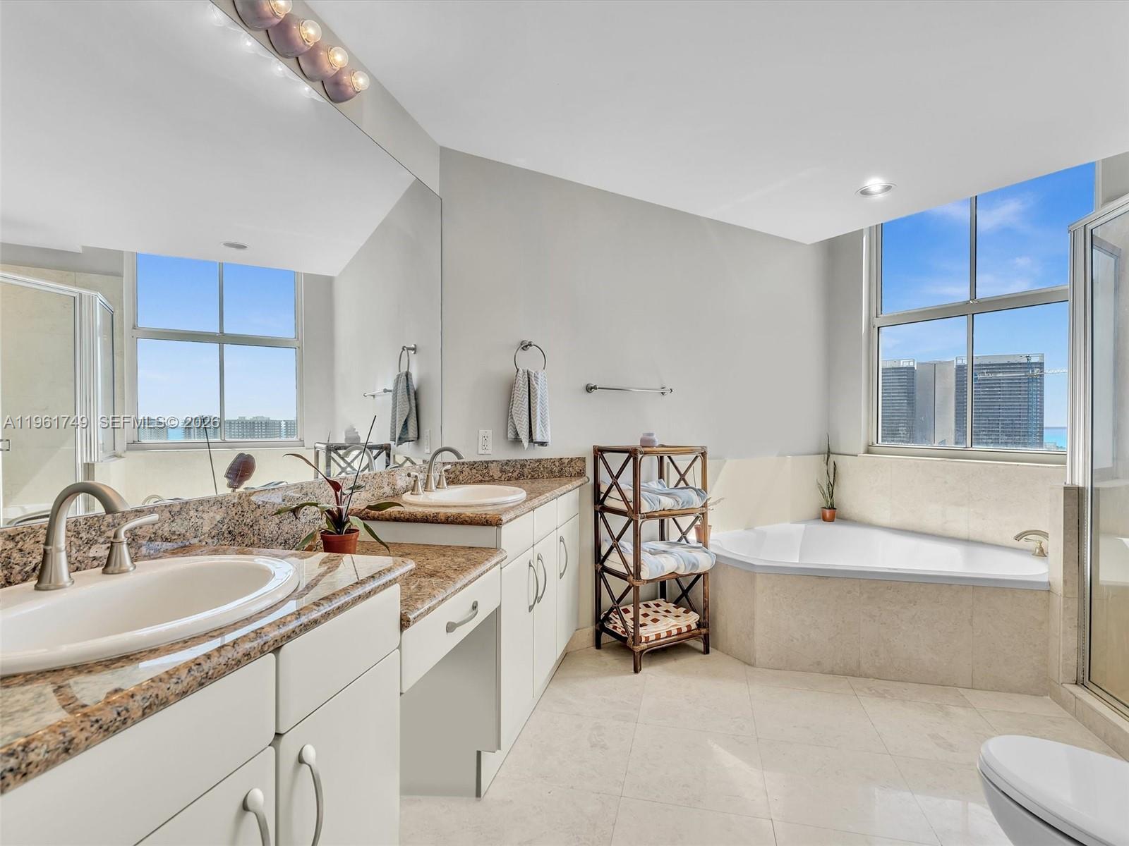 CARROLL WALK CONDO - Residential