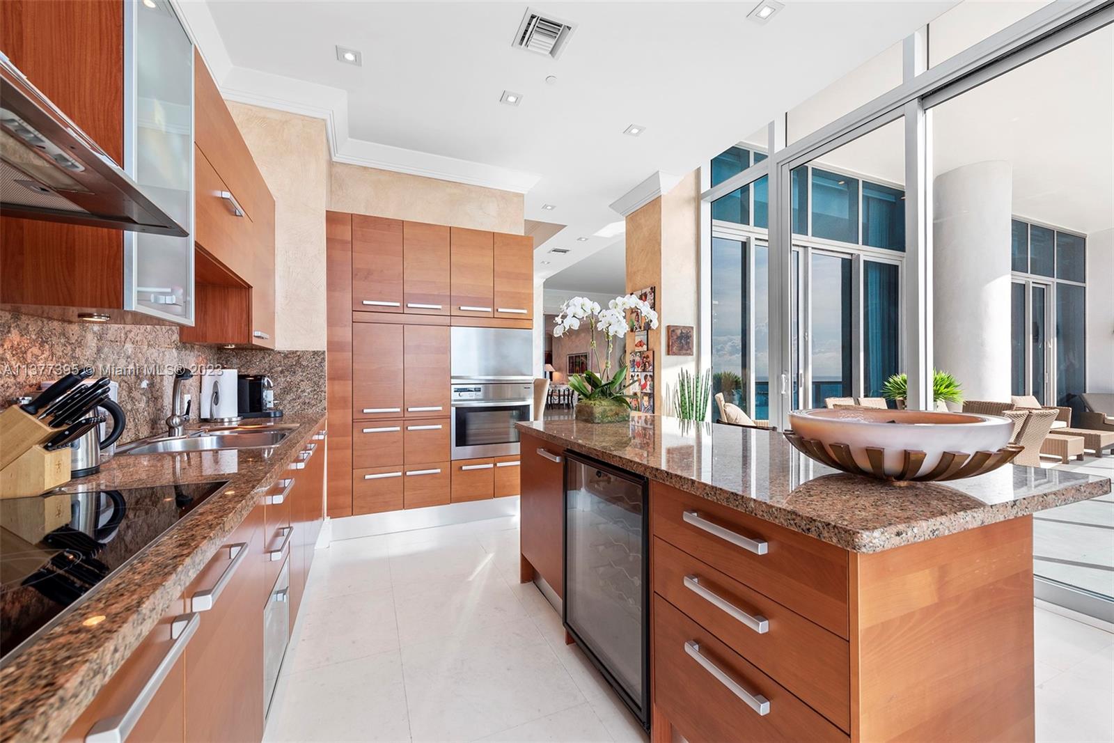 THE RESIDENCES AT THE BAT - Residential