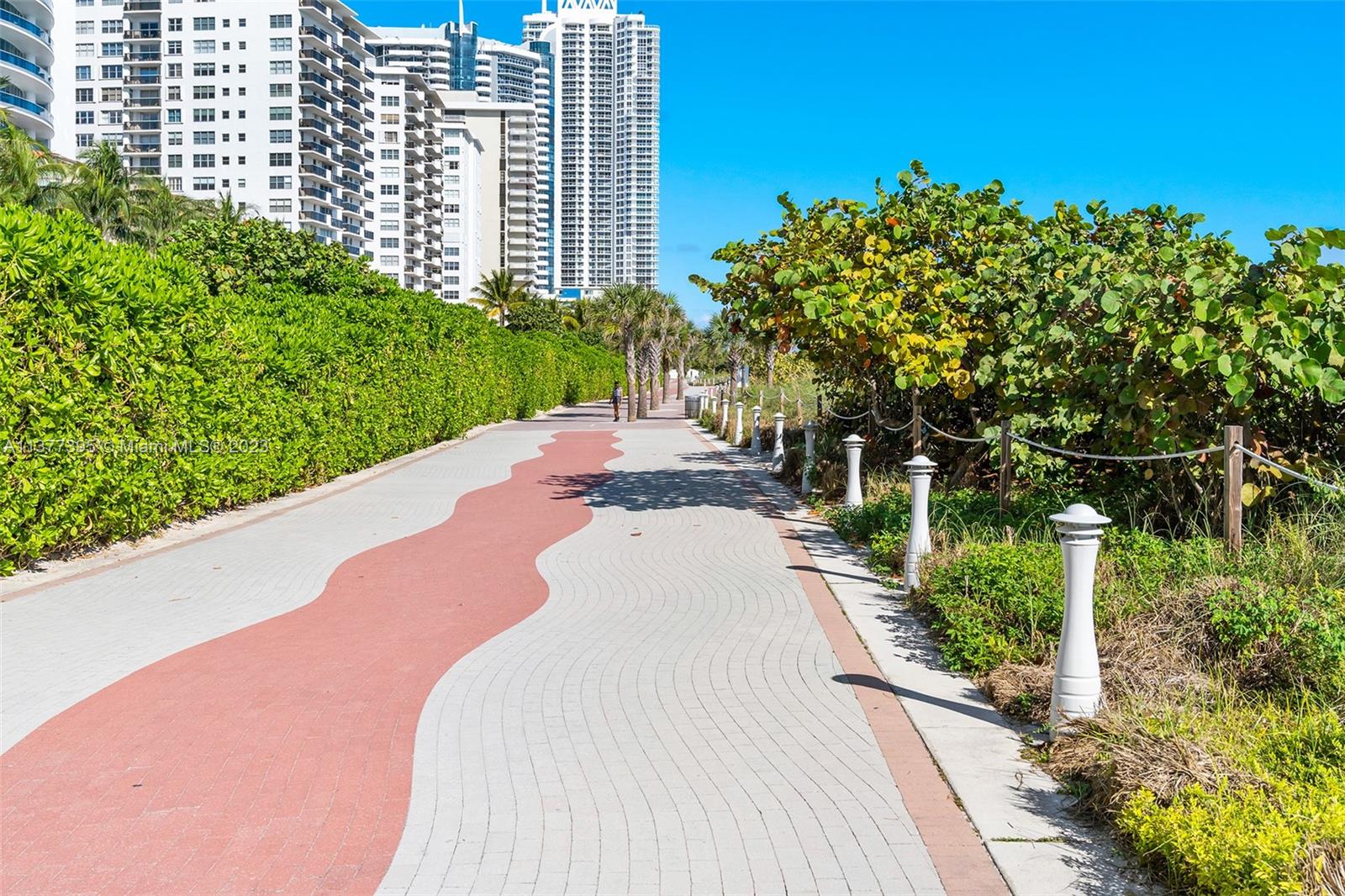 THE RESIDENCES AT THE BAT - Residential