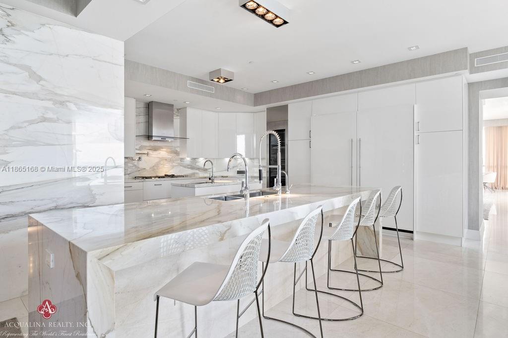 17749 COLLINS AVENUE COND - Residential Lease