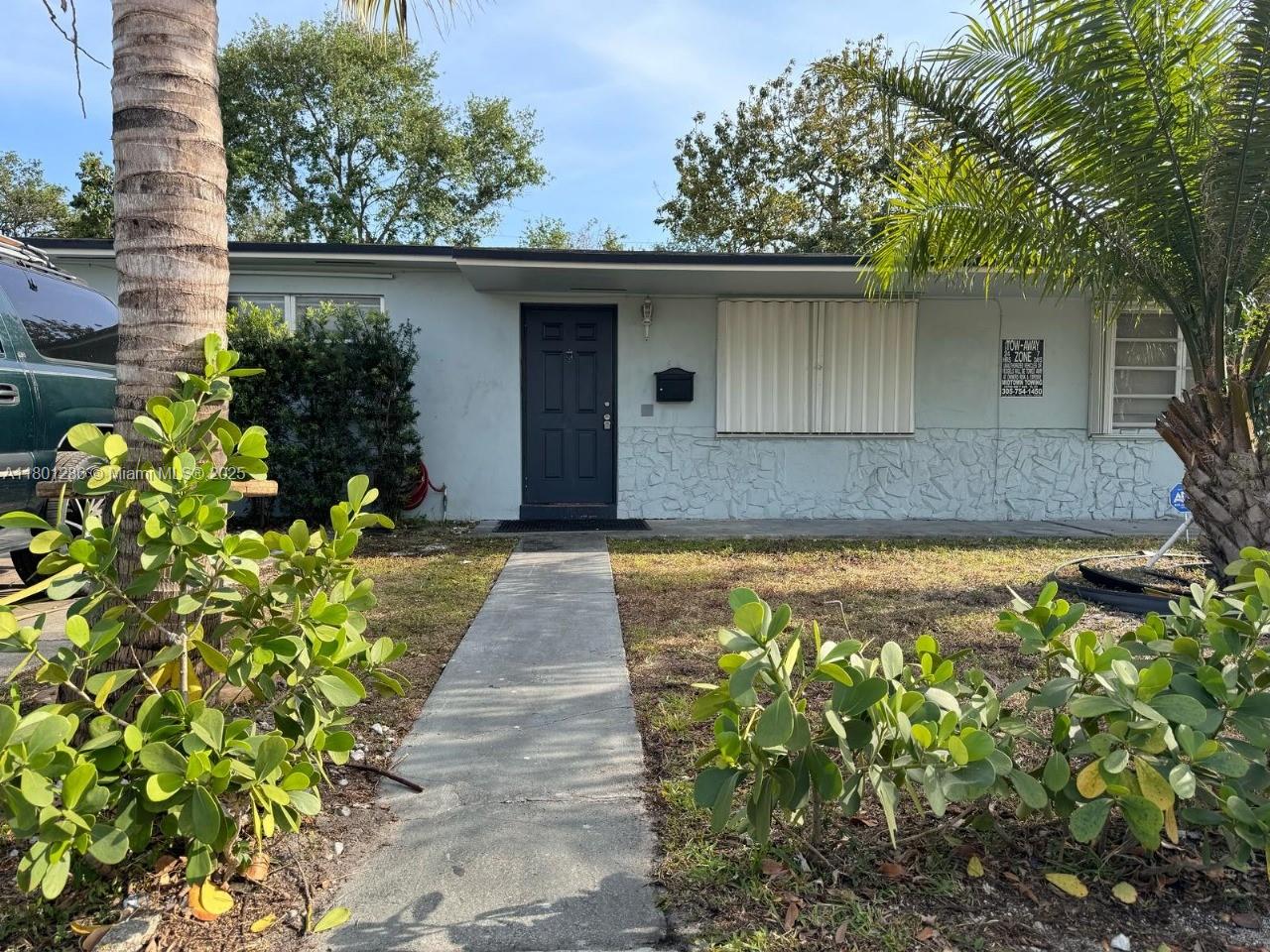Rental Property at Address Not Disclosed, Miami, Broward County, Florida - Bedrooms: 2 
Bathrooms: 1  - $2,700 MO.
