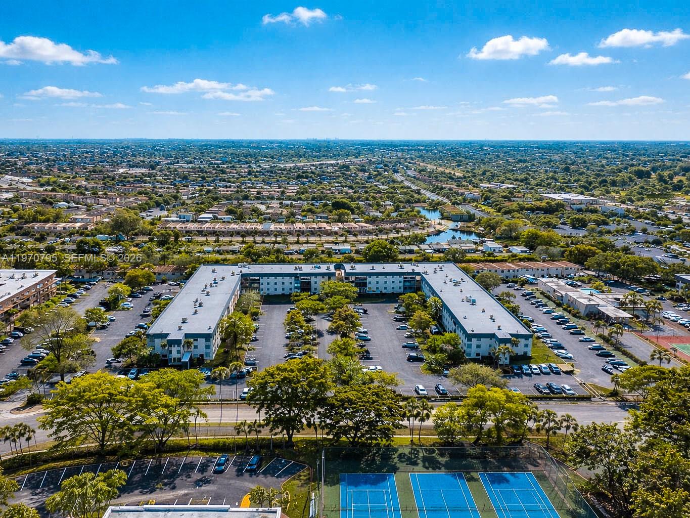 SABAL PALM VILLAGE 2 COND - Residential