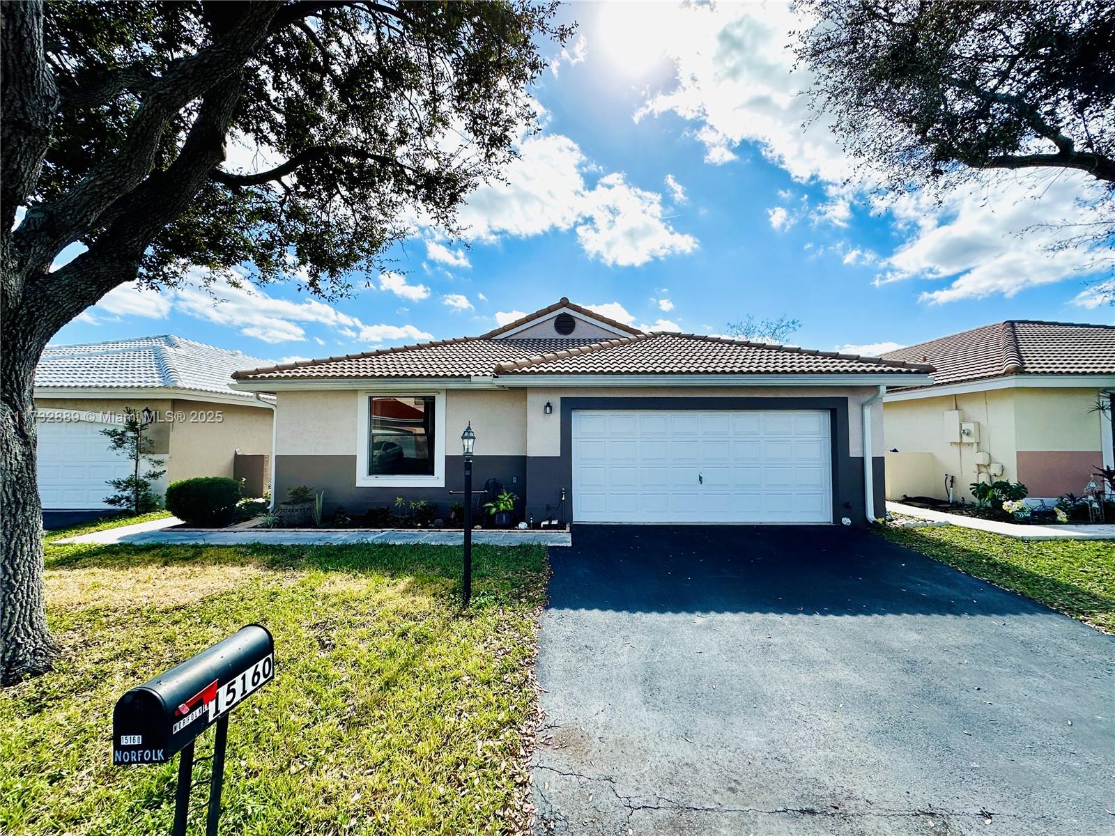 Property for Sale at 15160 Norfolk Ln, Davie, Broward County, Florida - Bedrooms: 2 
Bathrooms: 2  - $498,000