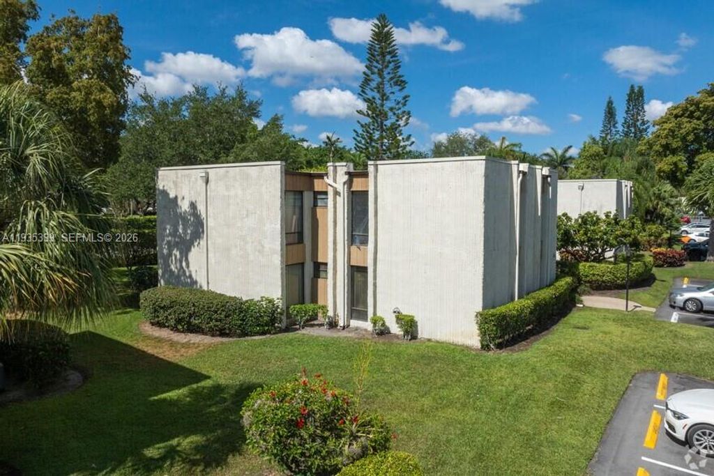 Photo of 6561 Spring Bottom Way #234, Boca Raton, FL 33433 (MLS # A11935399)