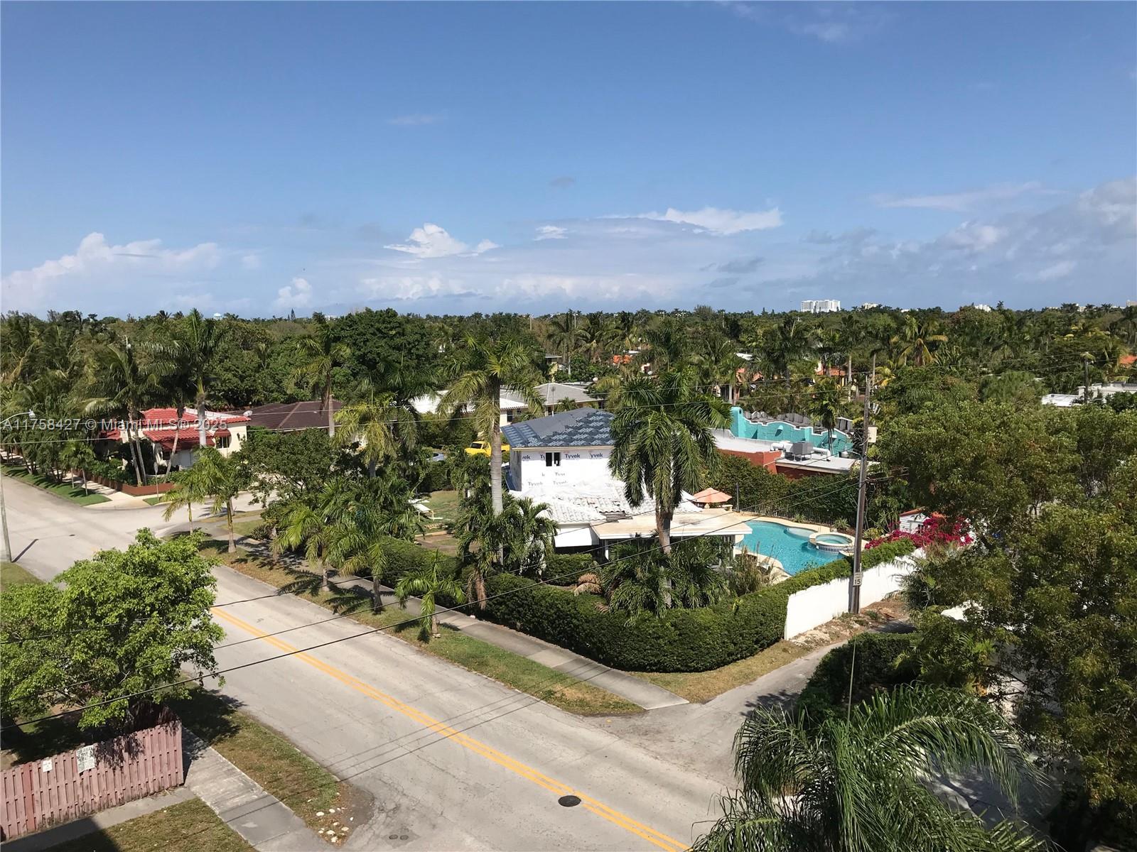 PRINCETON CONDOMINIUM - Residential