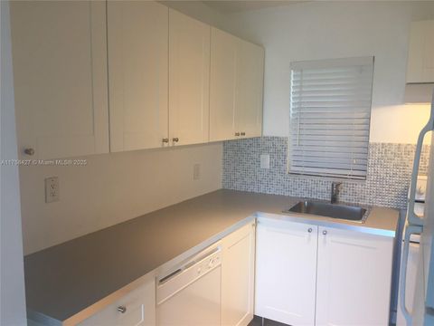 1701 Washington St 503 Hollywood FL 33020