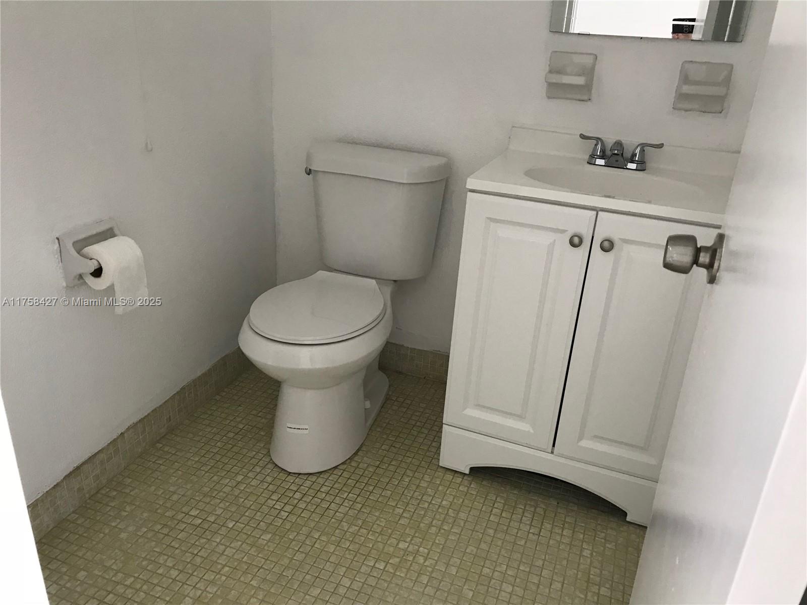 PRINCETON CONDOMINIUM - Residential