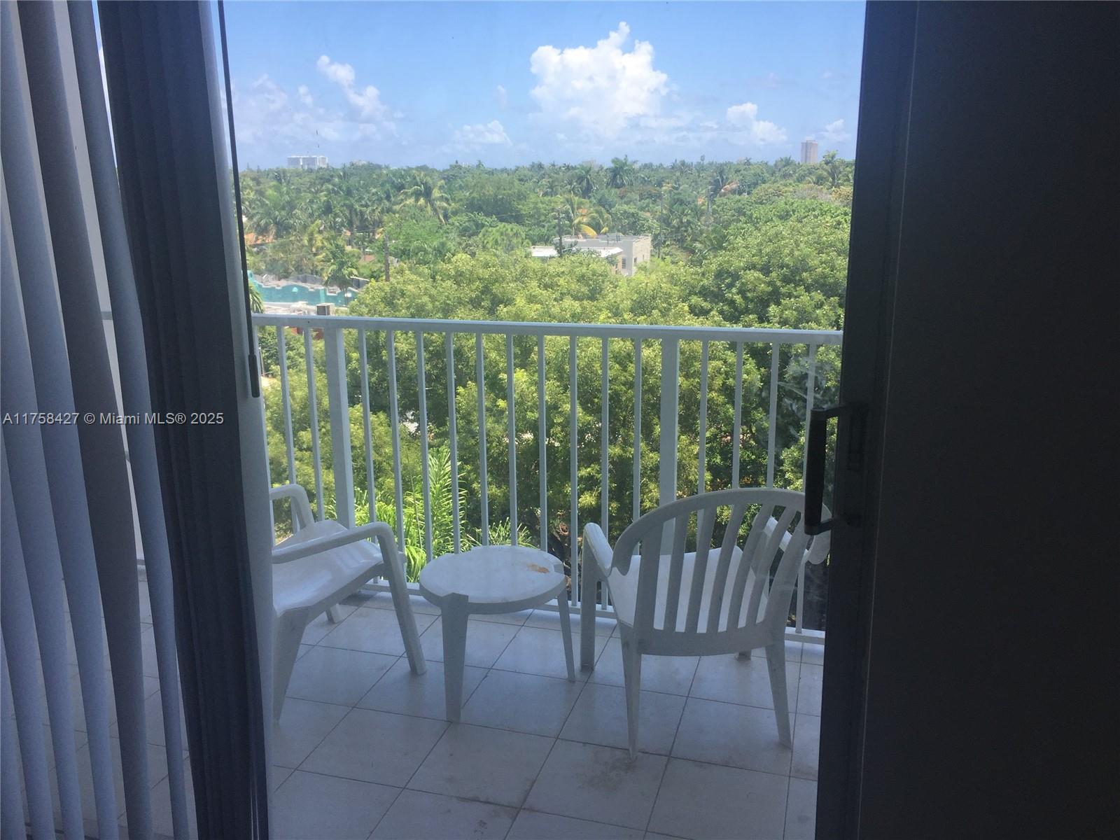 PRINCETON CONDOMINIUM - Residential