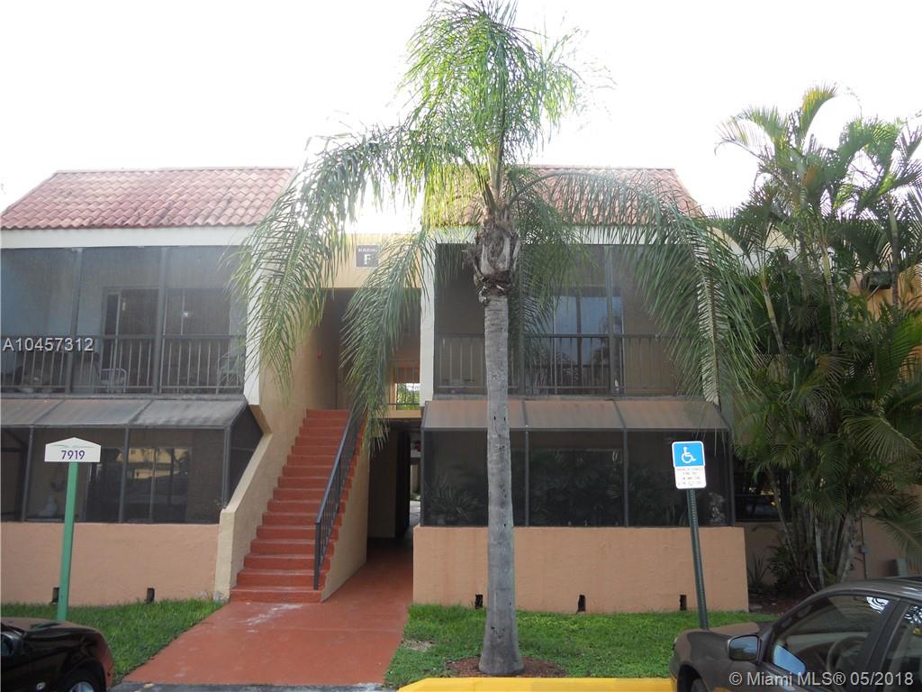 Venetian Palms magnificence in the heart of West Pinecrest/Downtown Dadeland. Remodeled. Brand new gleaming porcelain 24x24 tile floors. White kitchen cabinets & stainless steel appliances, new water heater. All white knockdown walls and ceilings. Re-tiled bathroom with new bath tub. Giant master bedroom with huge walk-in closet. Linen closet & storage in the hallway. Pet Friendly! (Dogs/Cats-with additional deposit). Plenty of parking, Beautiful grounds, pool area. Walk across the street to the new Whole Foods, Target, 4 minutes from Dadeland Mall, Datran Metro-Rail Station, Publix Grocery Store. Complex gated with 24 hour patrol.