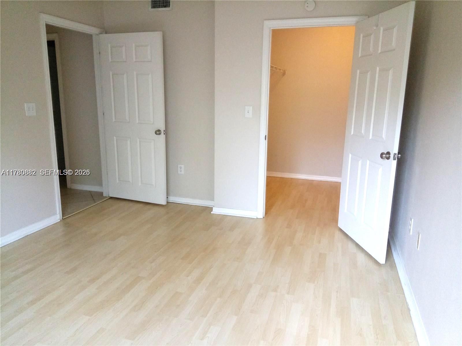 VILLAS AT EMERALD DUNES C - Residential