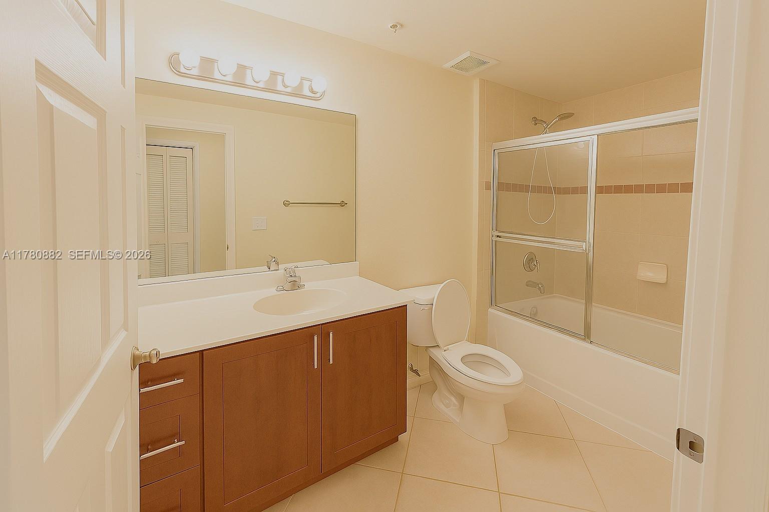 VILLAS AT EMERALD DUNES C - Residential