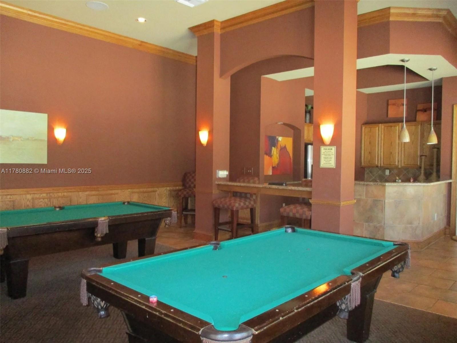VILLAS AT EMERALD DUNES C - Residential