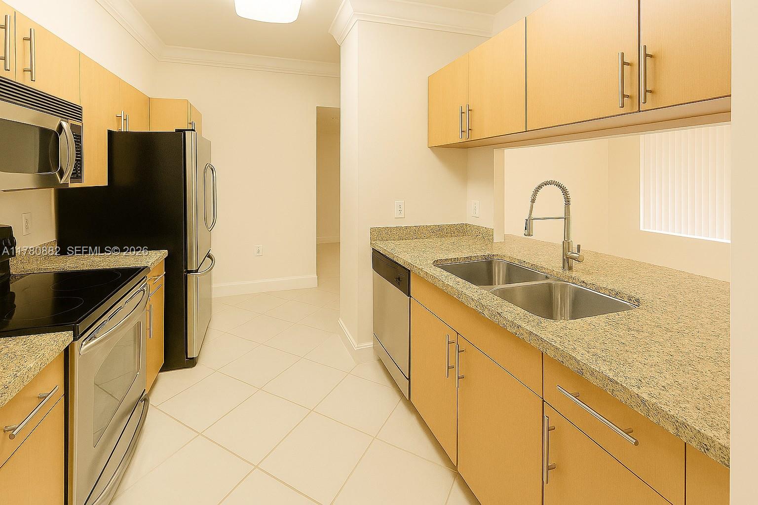 VILLAS AT EMERALD DUNES C - Residential