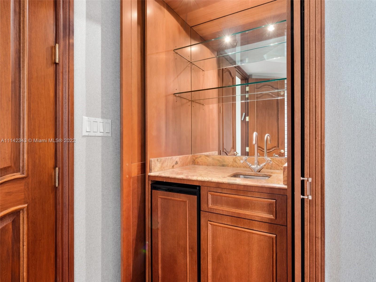 BAL HARBOUR RESIDENTIAL S - Residential