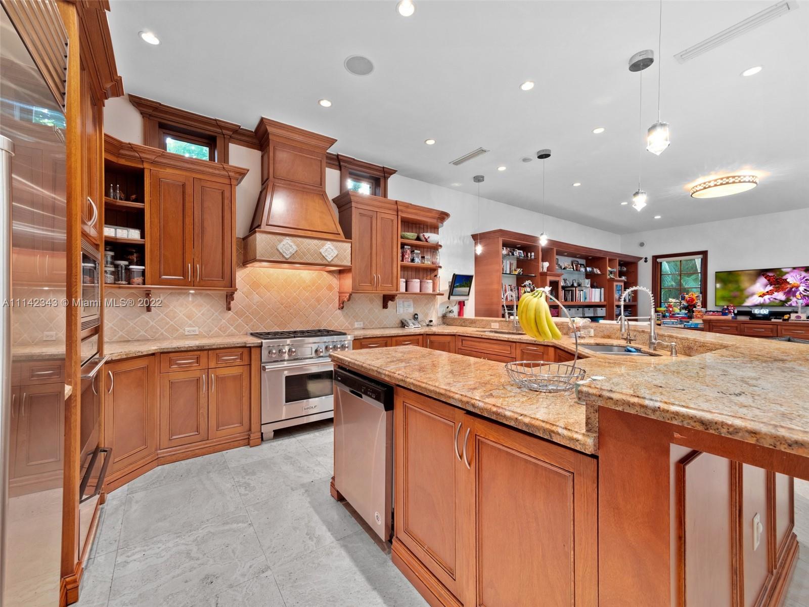 BAL HARBOUR RESIDENTIAL S - Residential