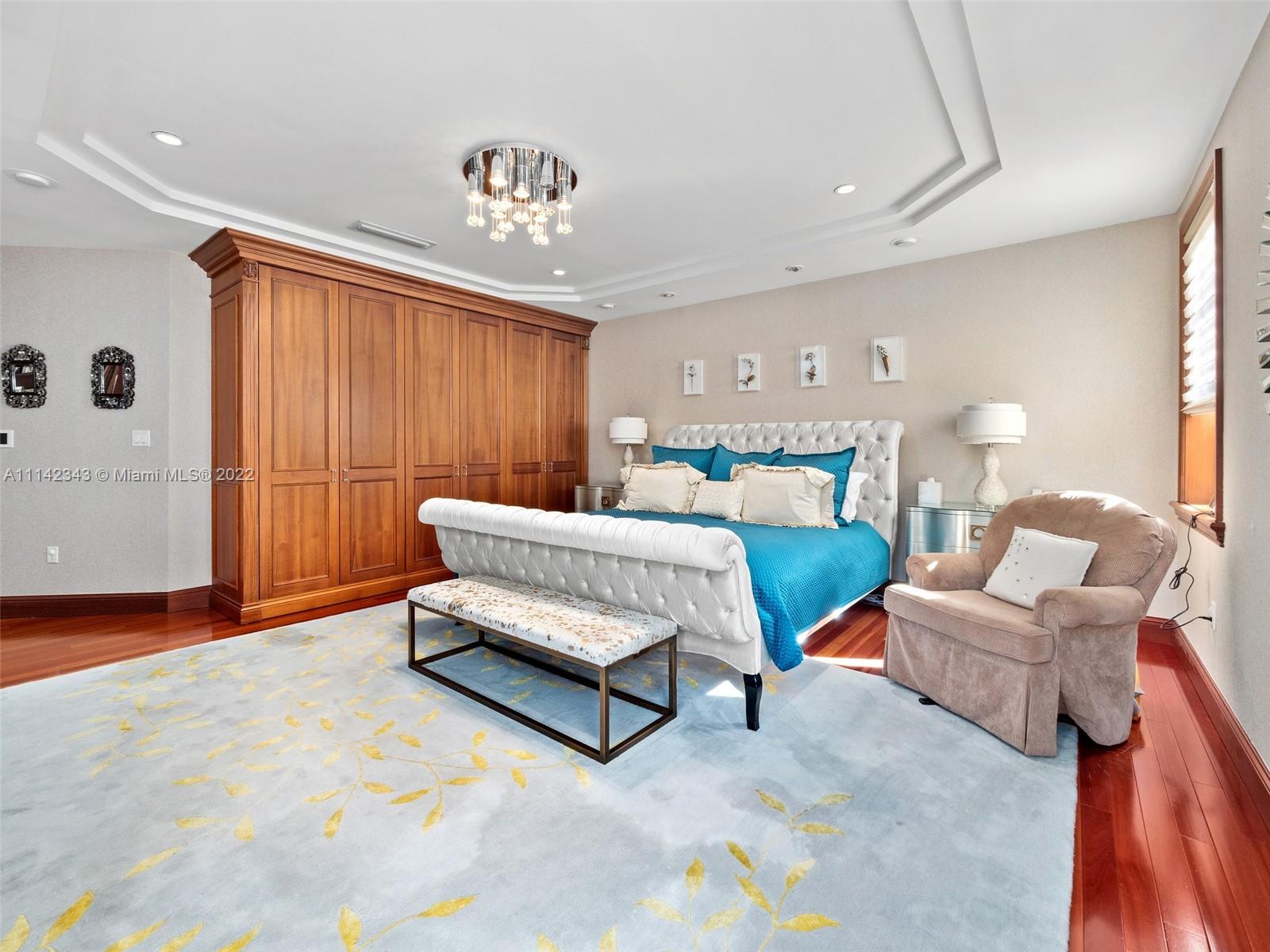 BAL HARBOUR RESIDENTIAL S - Residential