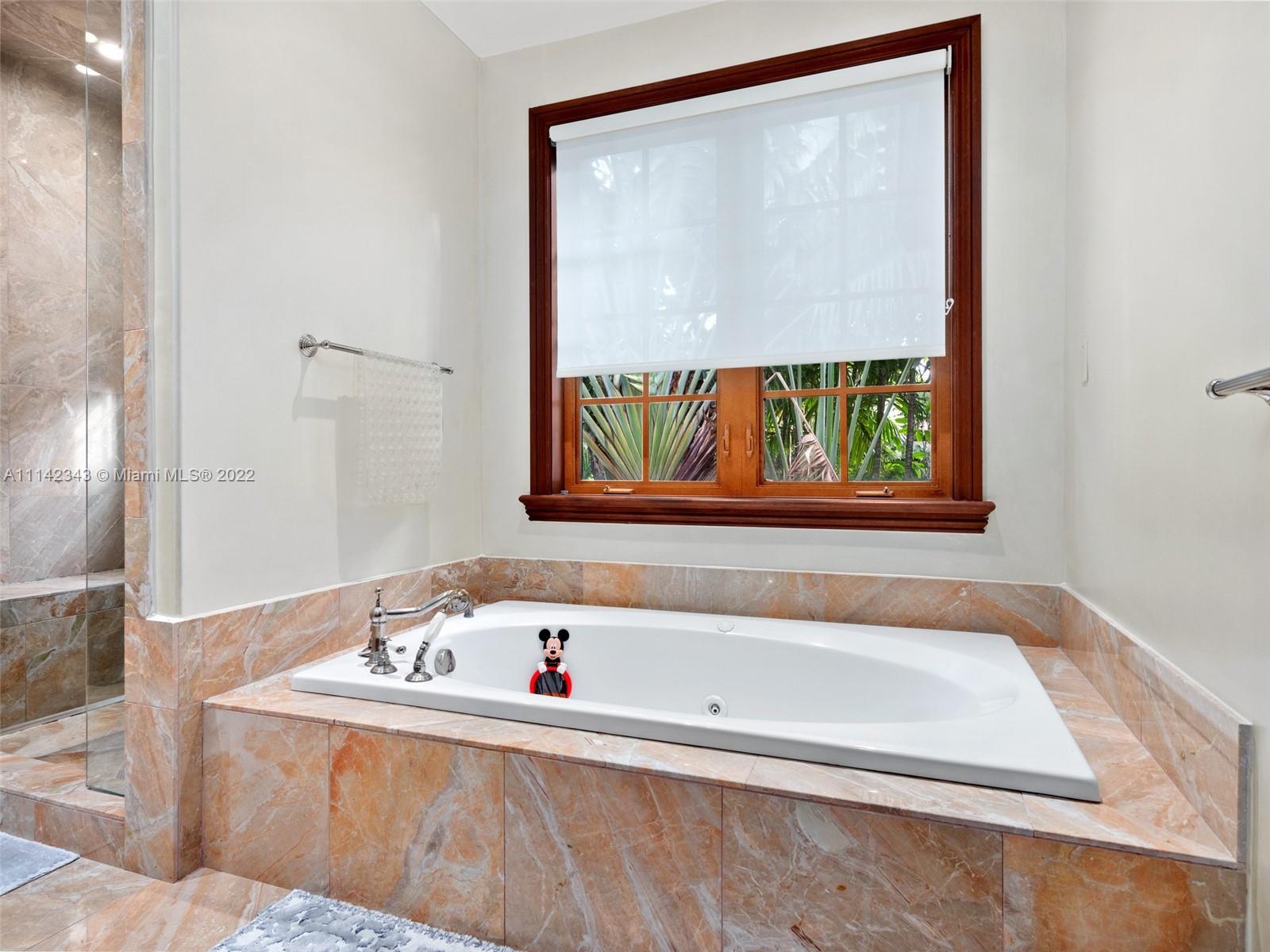 BAL HARBOUR RESIDENTIAL S - Residential