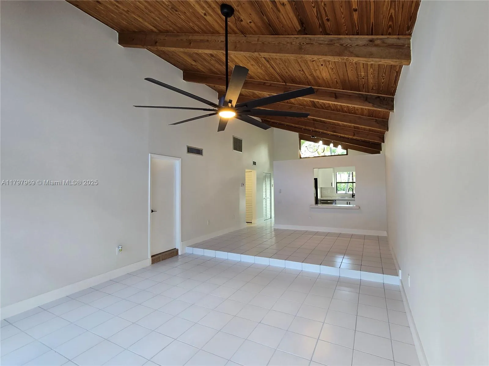 Miami, Florida 33176, United States, 2 Bedrooms Bedrooms, ,2 BathroomsBathrooms,Residential,Active,123819