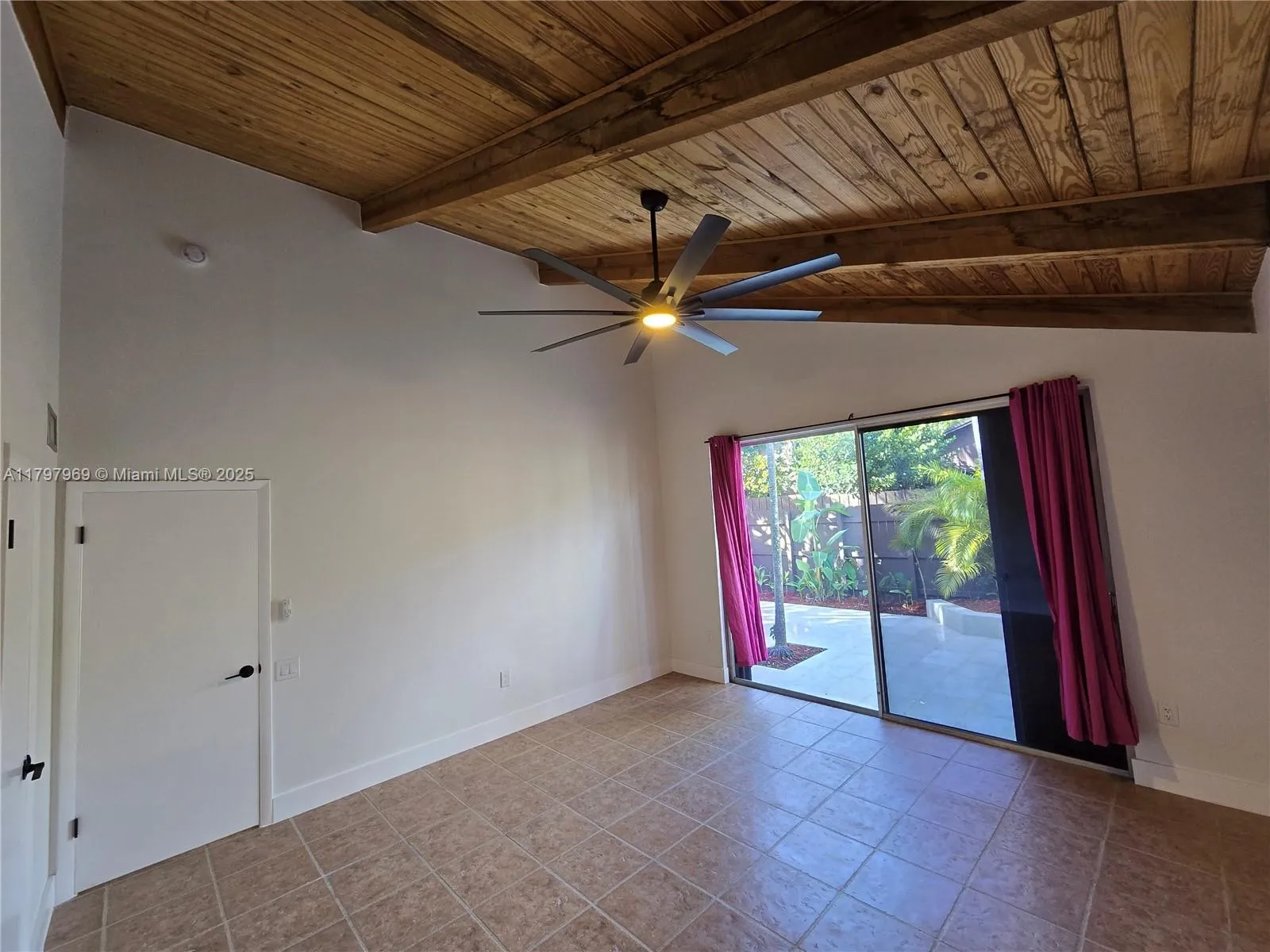 Miami, Florida 33176, United States, 2 Bedrooms Bedrooms, ,2 BathroomsBathrooms,Residential,Active,123819