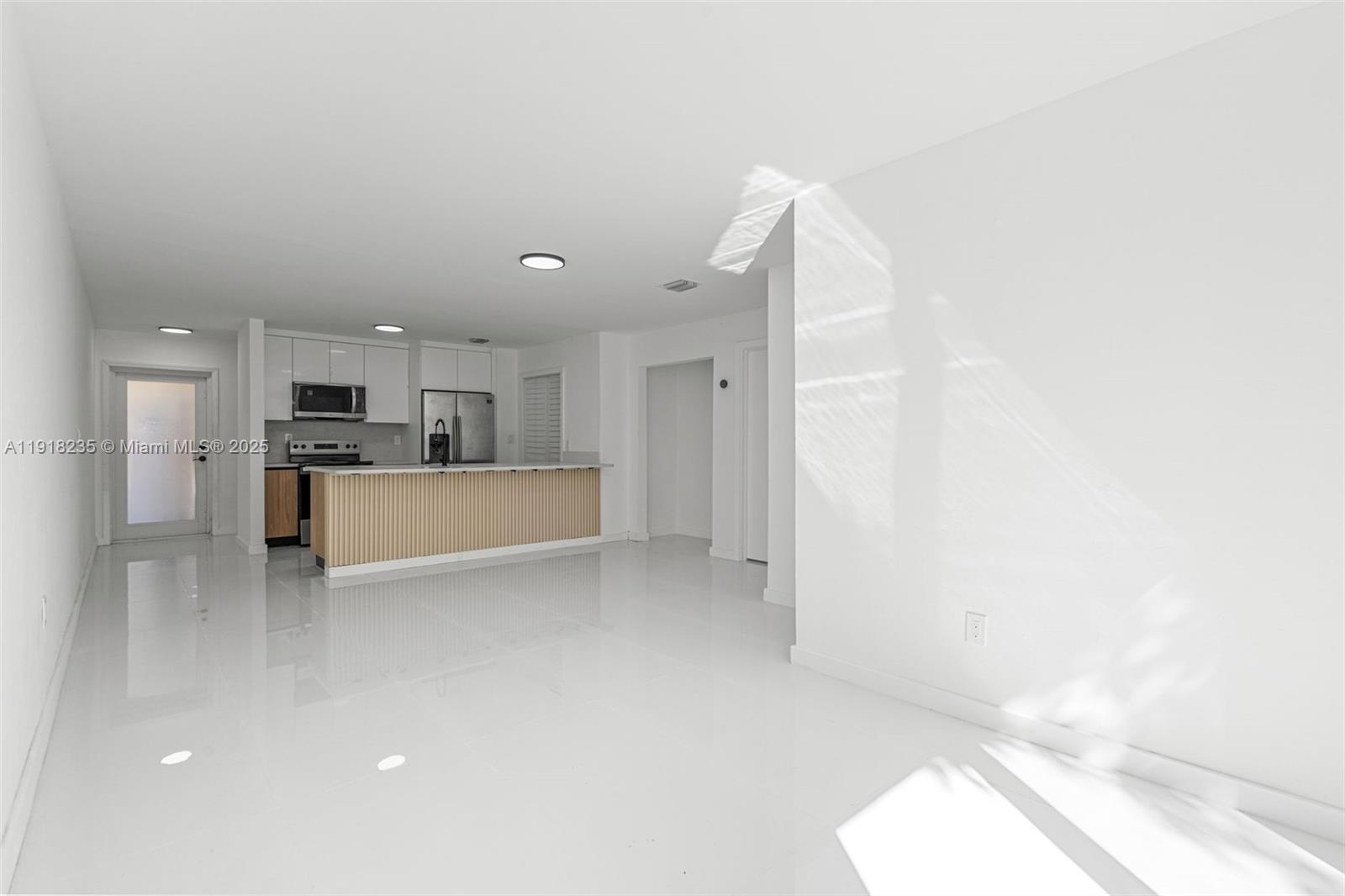 VISTA TOWNHOUSE SEC C - Residential