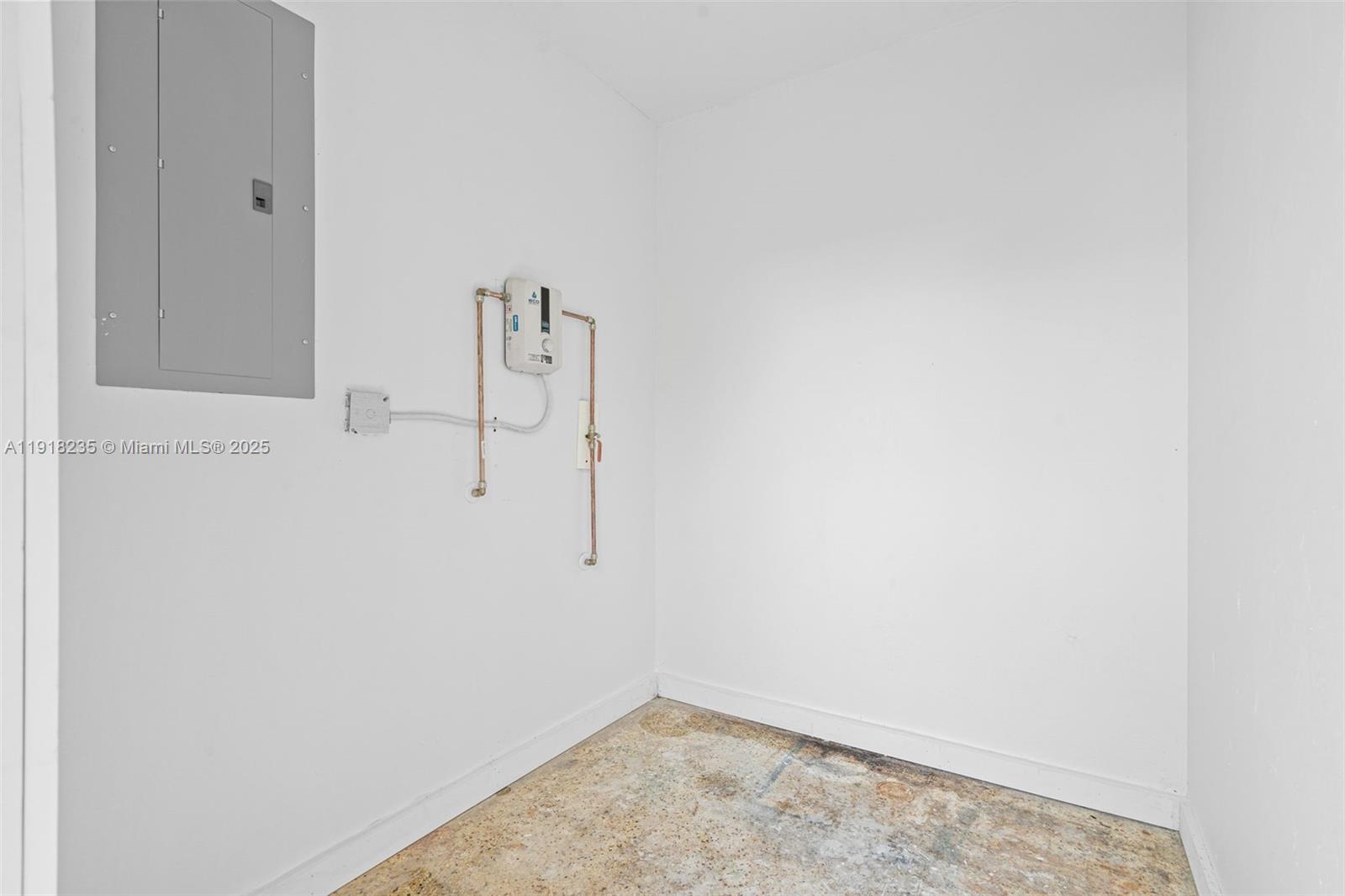 VISTA TOWNHOUSE SEC C - Residential