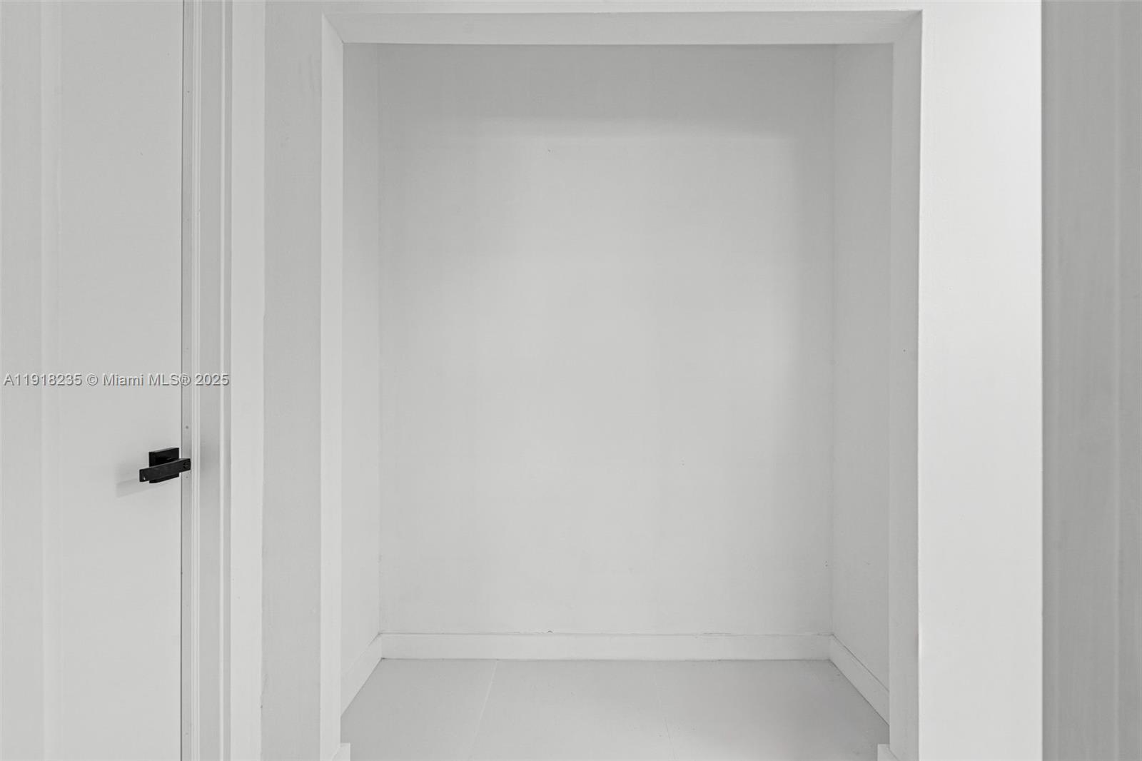 VISTA TOWNHOUSE SEC C - Residential