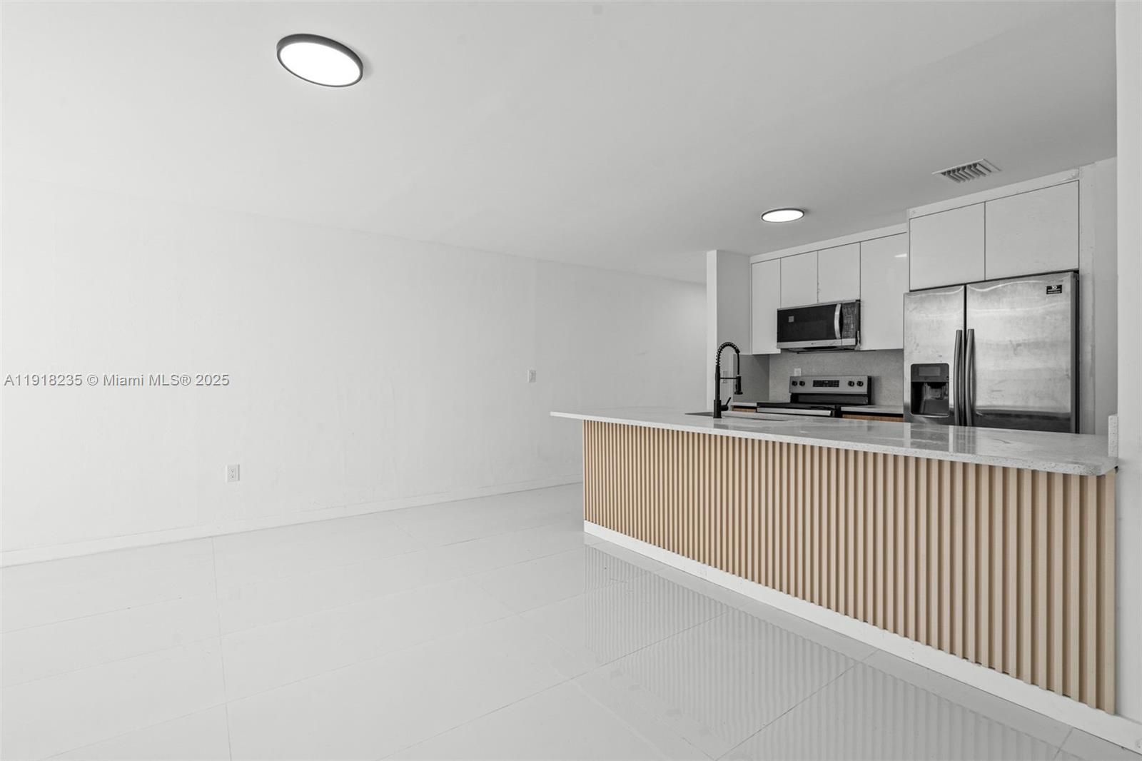 VISTA TOWNHOUSE SEC C - Residential