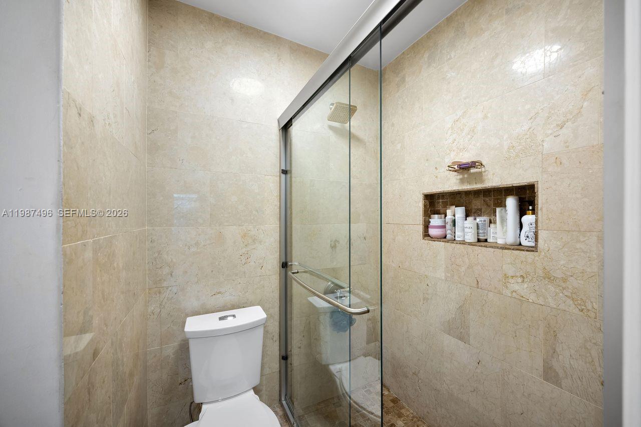 LINDGREN CENTRAL - Residential