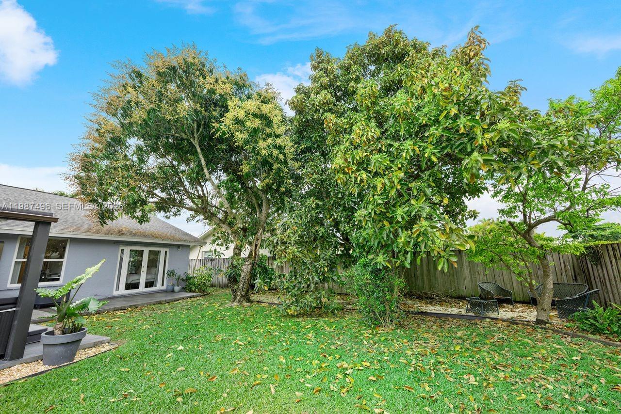 LINDGREN CENTRAL - Residential