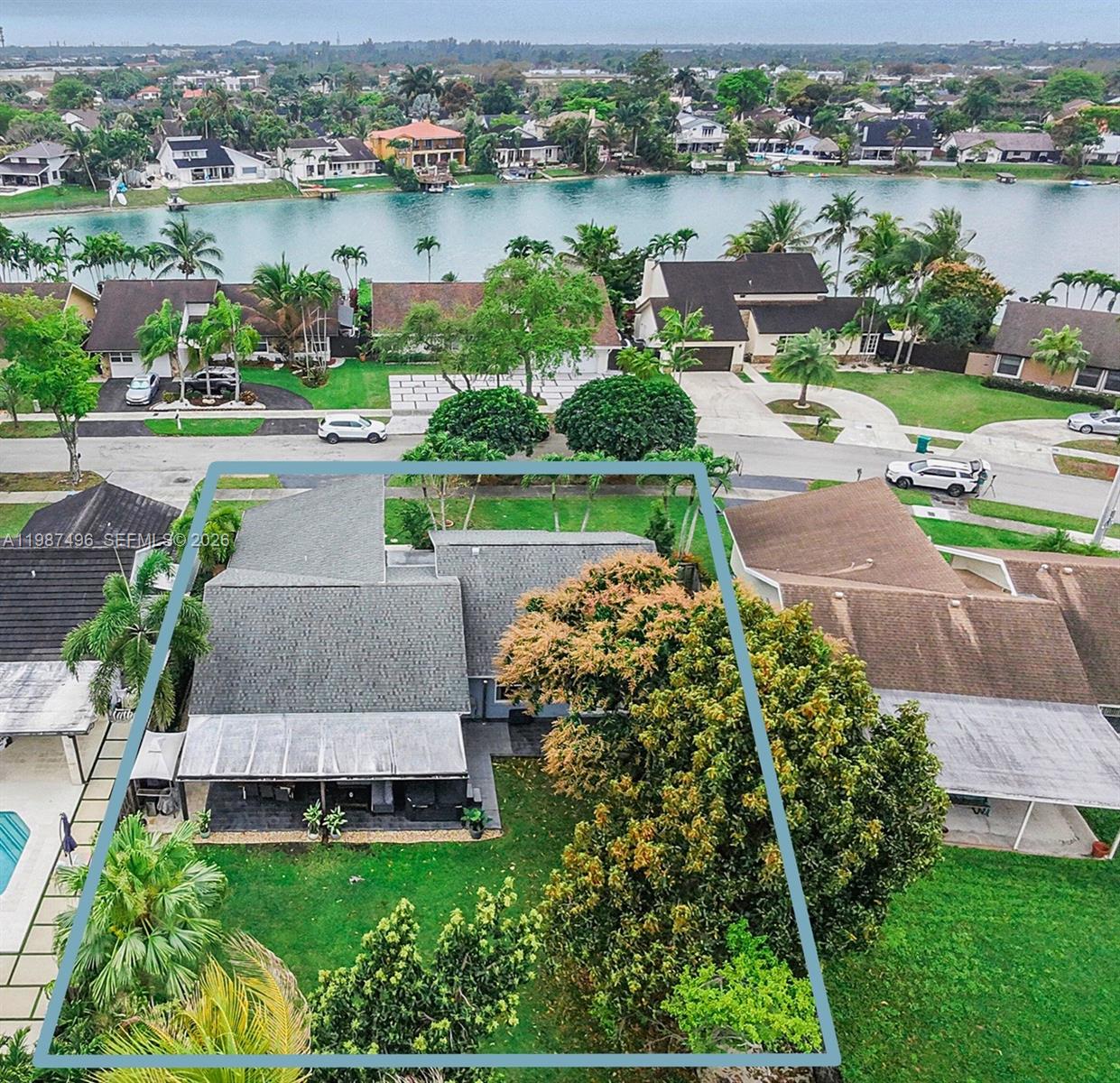 LINDGREN CENTRAL - Residential