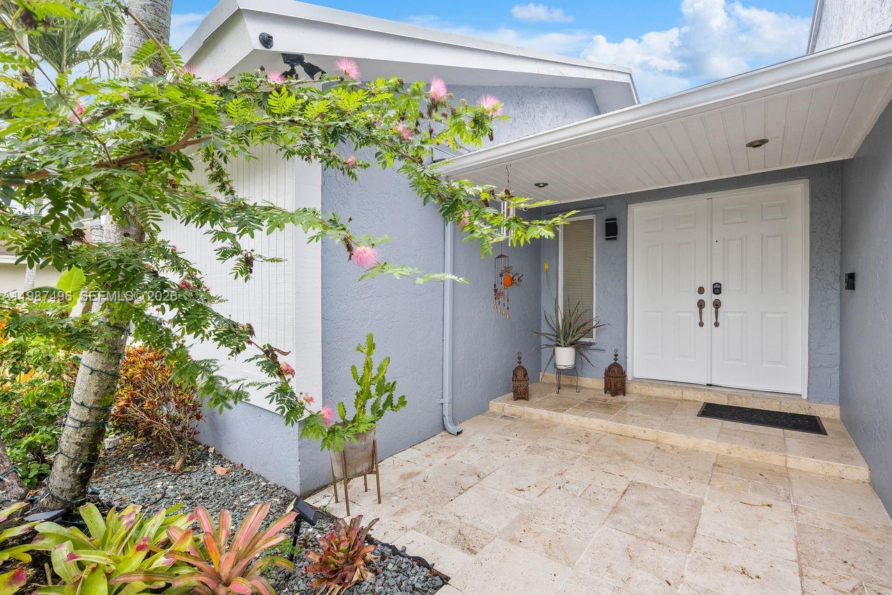 LINDGREN CENTRAL - Residential