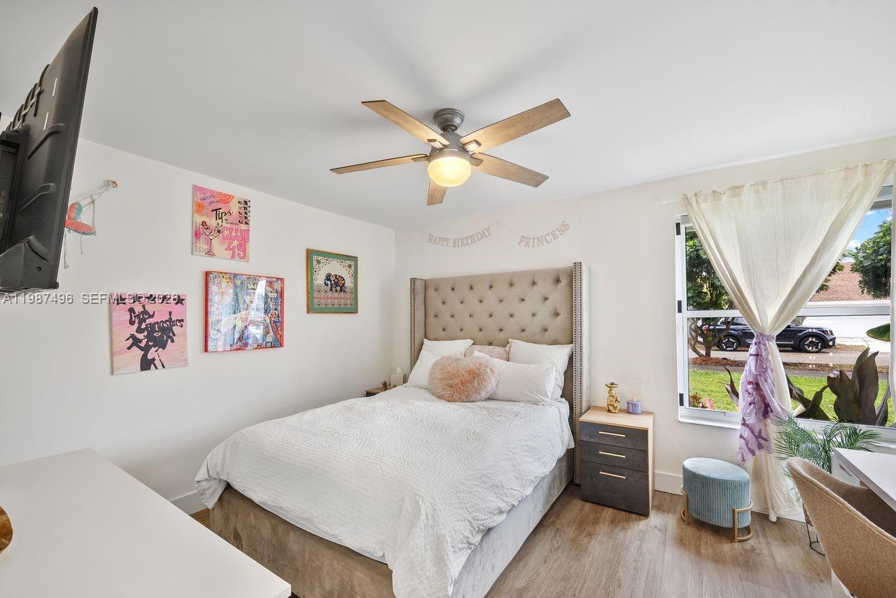 LINDGREN CENTRAL - Residential