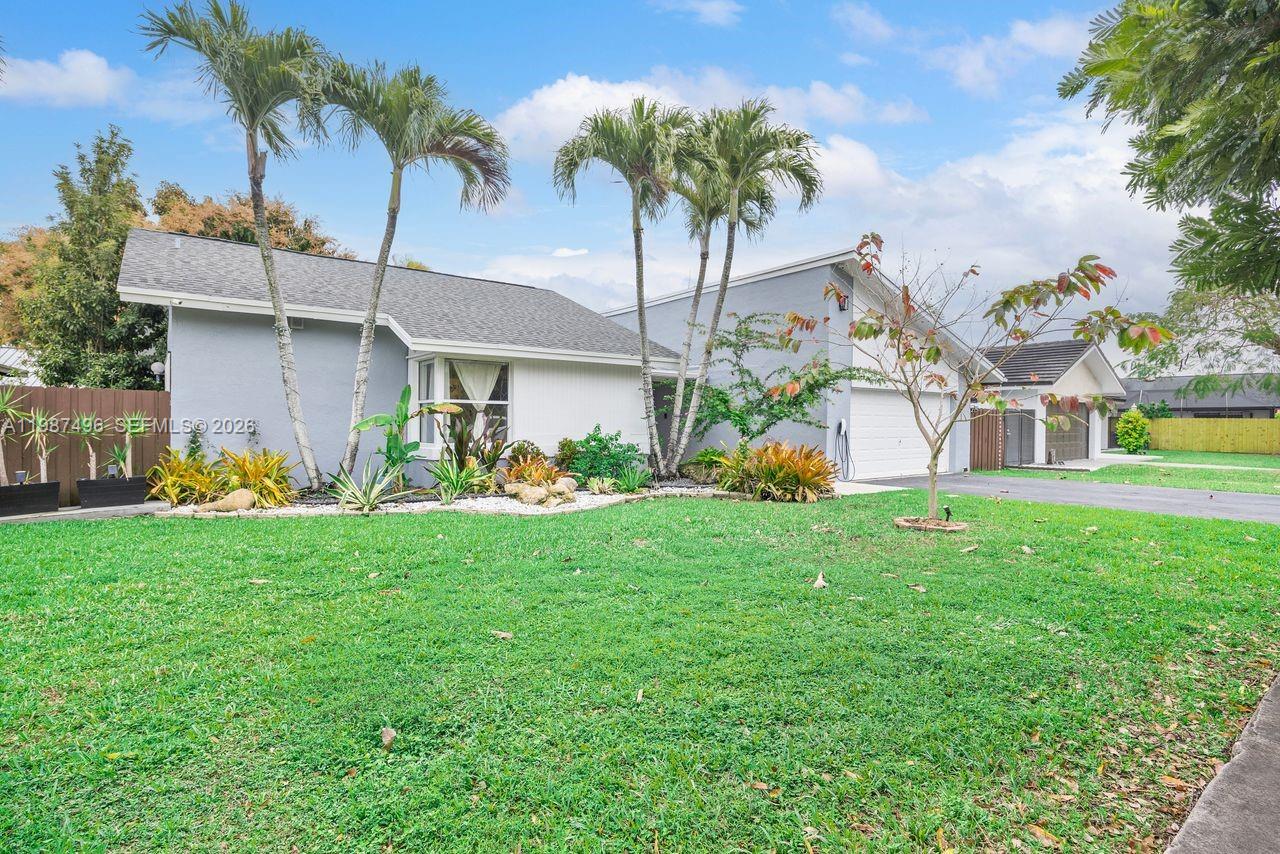 LINDGREN CENTRAL - Residential