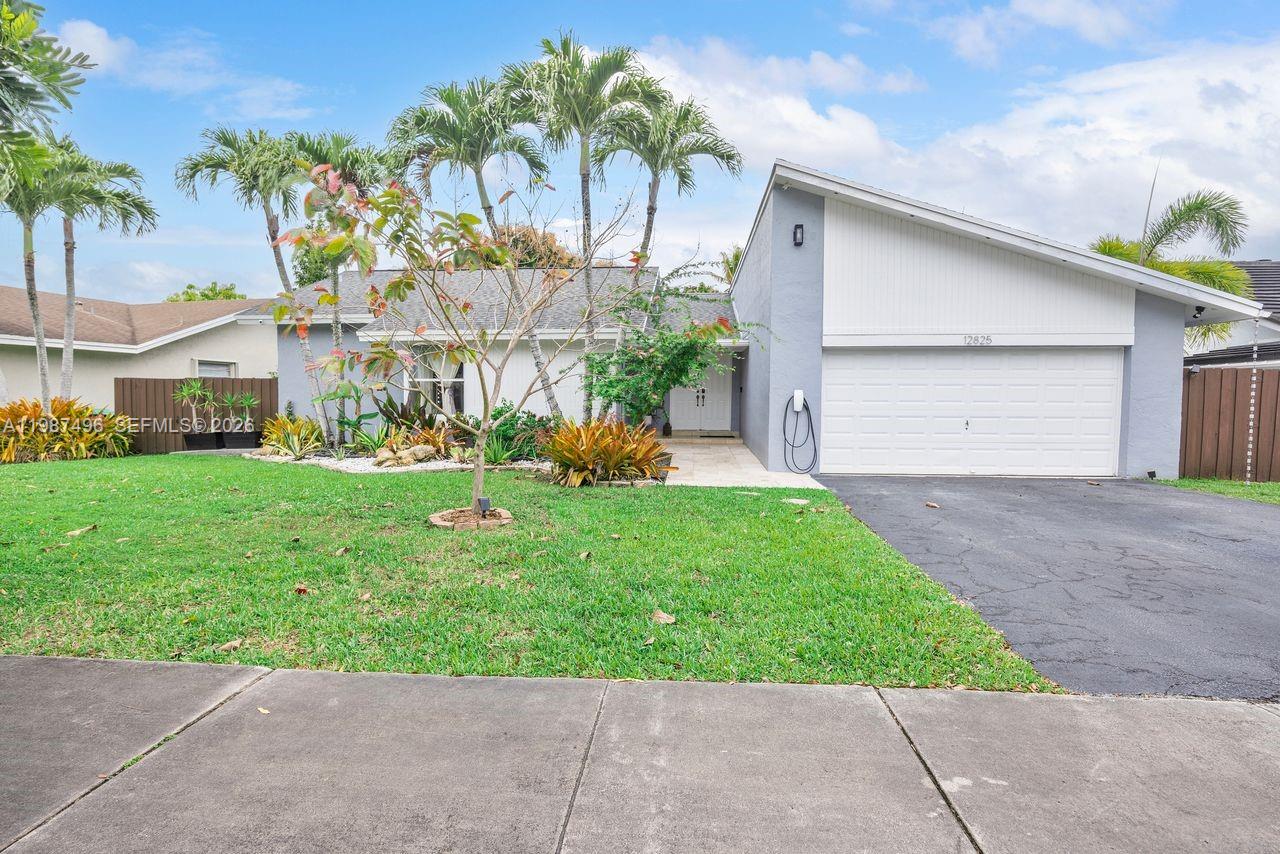 LINDGREN CENTRAL - Residential