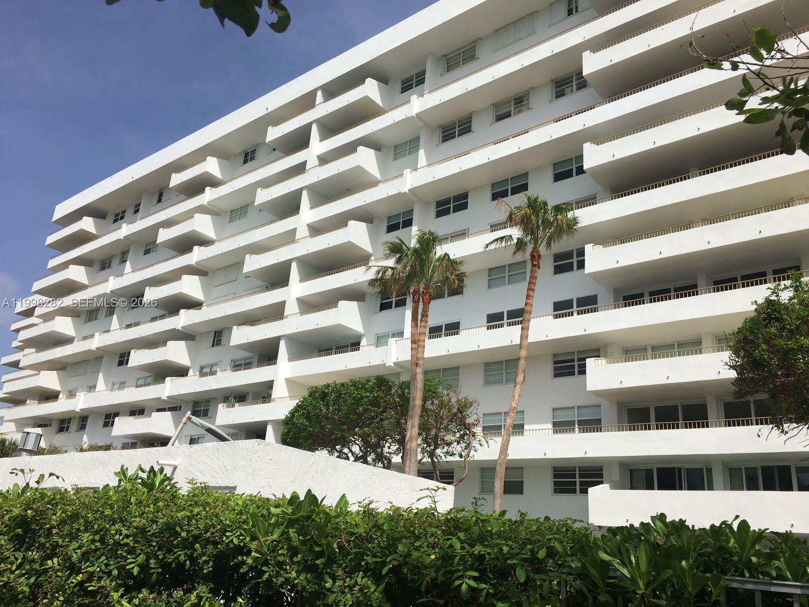 KEY BISCAYNES COMMODORE C - Residential