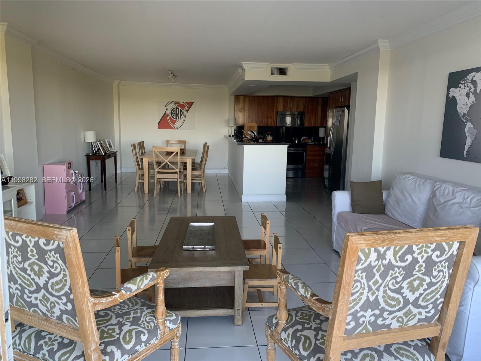 KEY BISCAYNES COMMODORE C - Residential