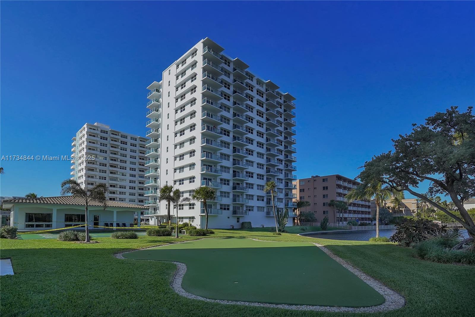 TIFFANY GARDENS NORTH CON - Residential