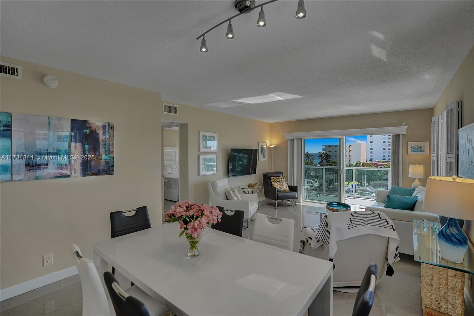 TIFFANY GARDENS NORTH CON - Residential